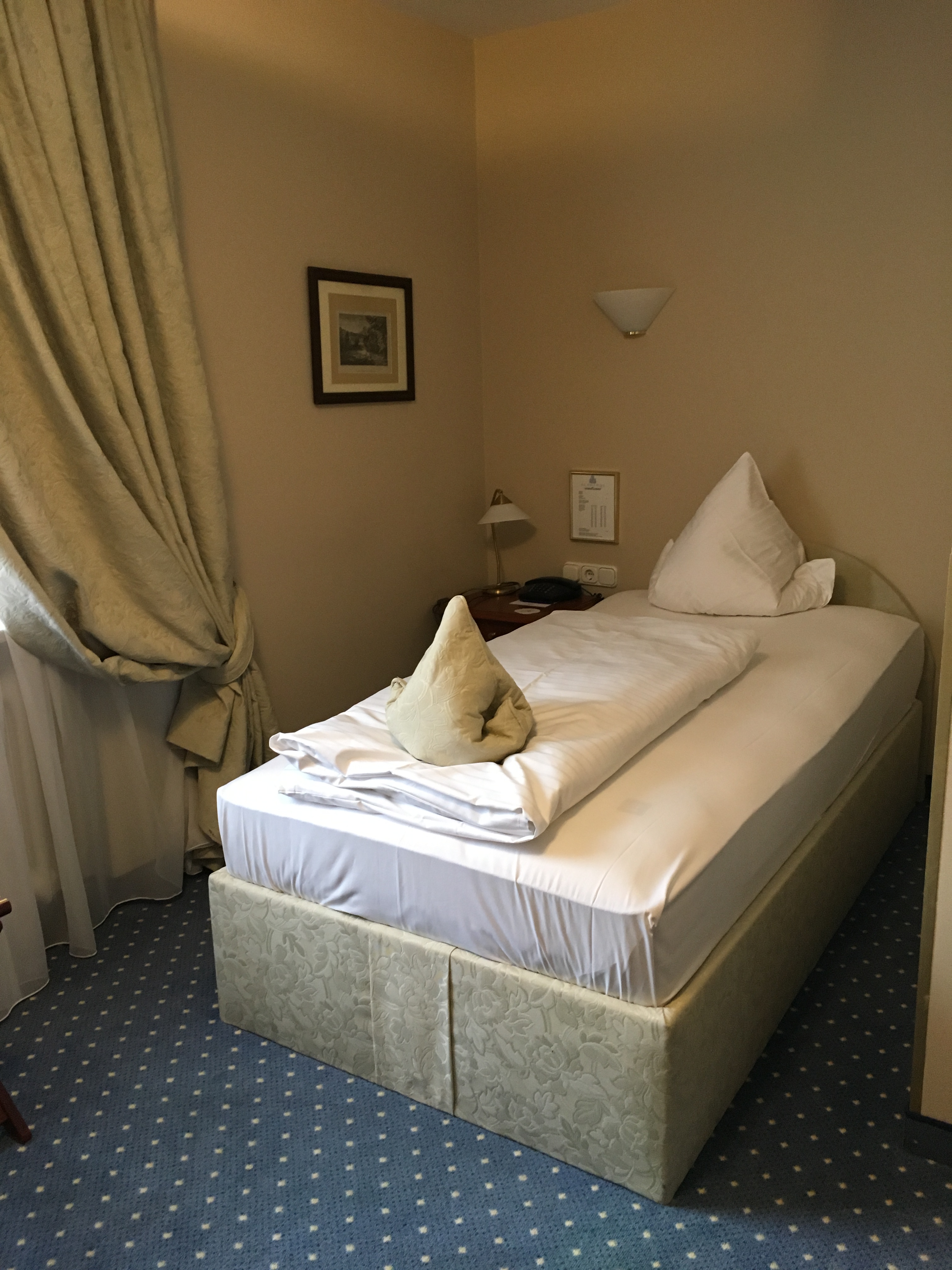 Einzelzimmer | AcanthusHotel München
